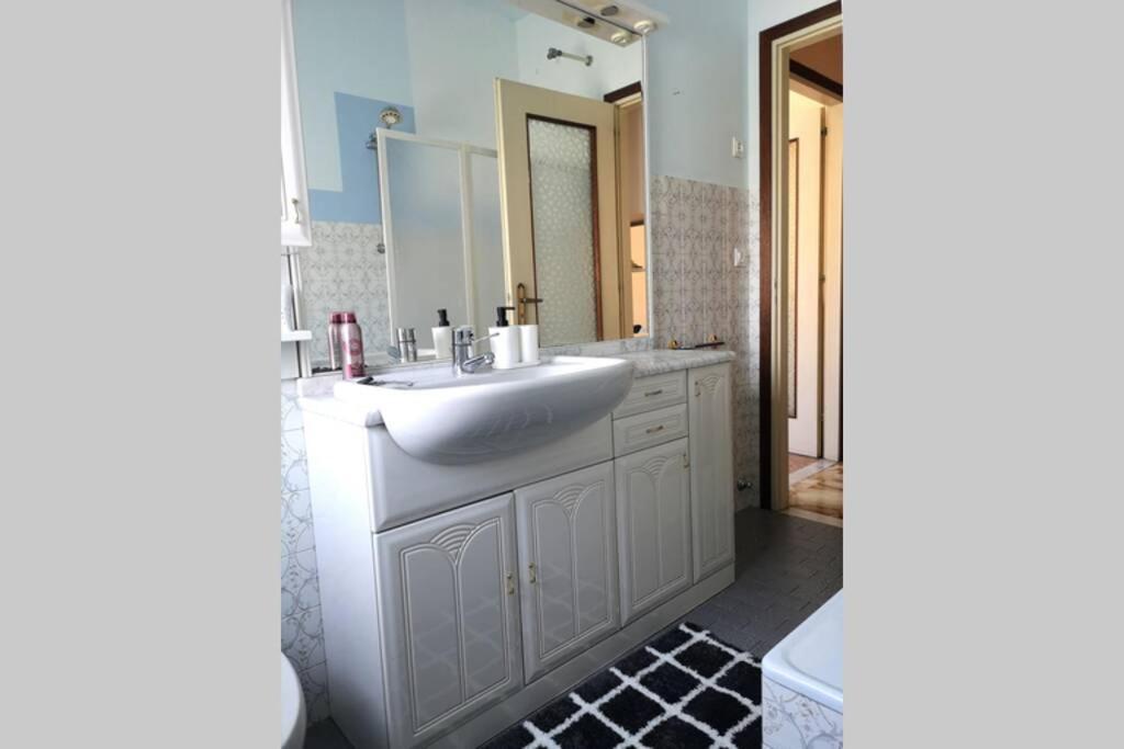 Appartement La Casa Di Marty , Codice Citra 008059-Lt-0275 à Arma di Taggia Extérieur photo